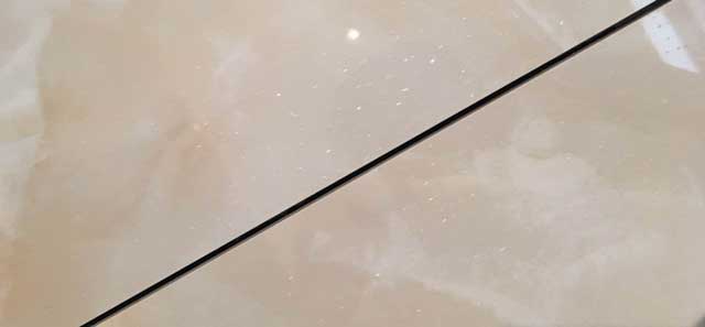 美缝剂清缝.jpg 美缝剂清缝.jpg