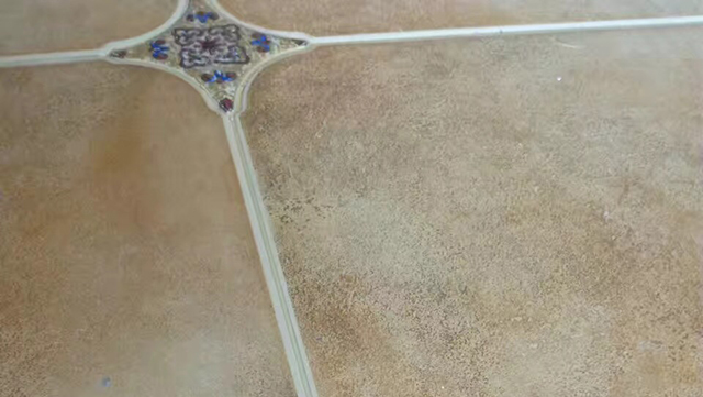 新房瓷砖美缝.jpg 新房瓷砖美缝.jpg