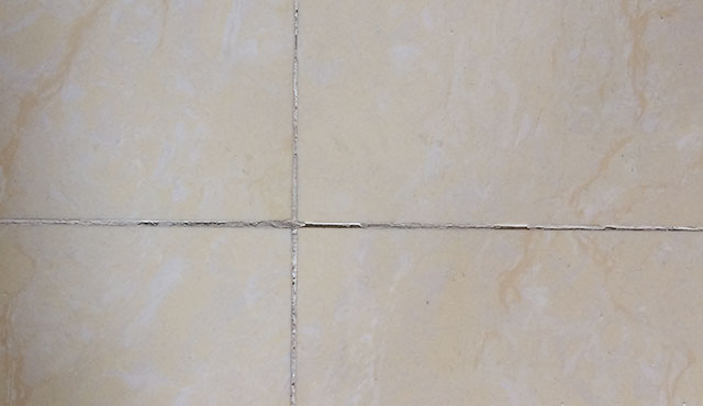 乌黑的砖缝 乌黑的砖缝