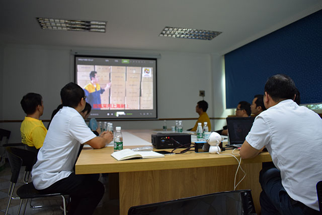 碧桂园领导、专家莅临德国CUALI砖丽指导工作 碧桂园领导、专家莅临德国CUALI砖丽指导工作